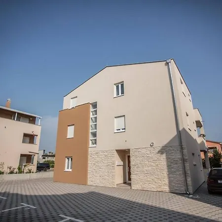 Penthouse Milda 4 Up To 6 Guests,